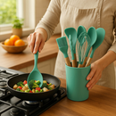 Conjunto Utensílios Cozinha 8 Peças Silicone Faca Colher Concha Espátula Pegador